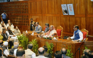 pM IN MEETING PARTI AND CABINET