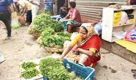 উচ্ছেদের সময় দৌড়, ১৫ মিনিট পর আগের চেহারা