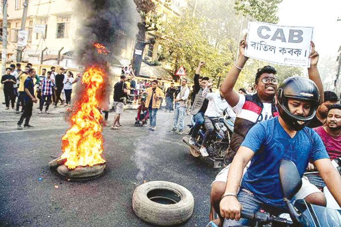 নাগরিকত্ব বিলের প্রতিবাদে অশান্ত আসাম-ত্রিপুরা