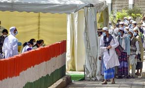 দিল্লির তাবলিগে অংশ নেয়া ৬৪৭ জনের করোনা পজিটিভ