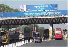 রেকর্ড সংখ্যক যানবাহন পারাপার বঙ্গবন্ধু সেতুতে