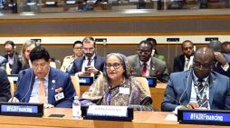 বৈশ্বিক সংকট কাটাতে আর্থিক ব্যবস্থার পুনর্গঠন চাইলেন প্রধানমন্ত্রী শেখ হাসিনা