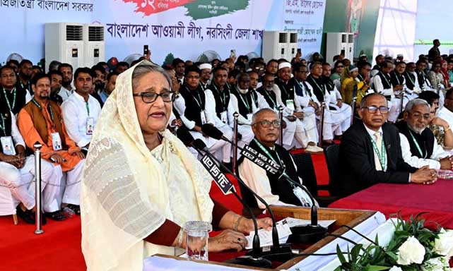 চোরাগোপ্তা হামলা চালিয়ে সরকারের পতন ঘটানো সম্ভব হবেনাঃ প্রধানমন্ত্রী শেখ হাসিনা