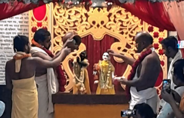 কসবায় শ্রী শ্রী গোবিন্দ জীউর কেন্দ্রীয় মন্দিরে নব শ্রীবিগ্রহ প্রতিষ্ঠা।