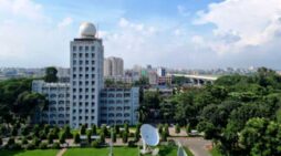 উপকূল অতিক্রম করেছে গভীর নিম্নচাপ