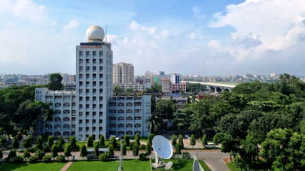 উপকূল অতিক্রম করেছে গভীর নিম্নচাপ