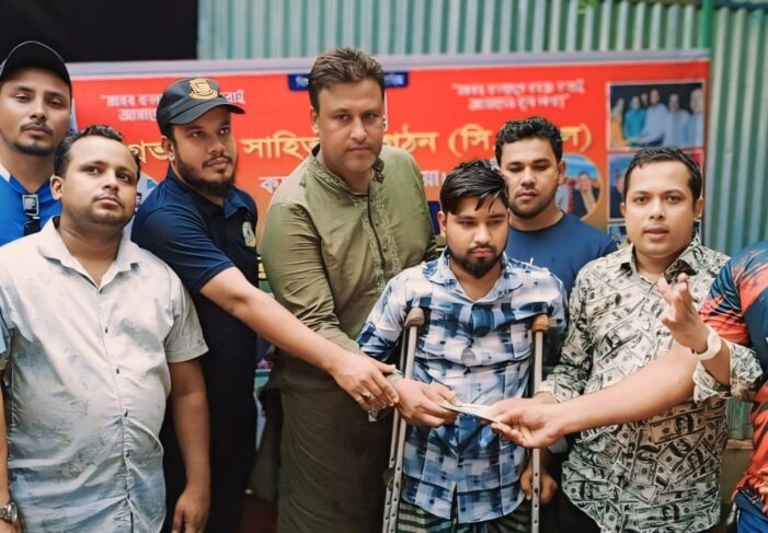 একটি পা নেই, দুটি কিডনি বিকল কসবার যুবক ইয়াসিনের বেঁচে থাকার আকুতি