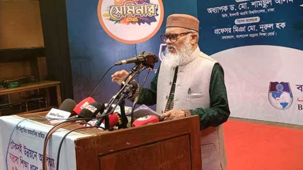 মাদ্রাসা শিক্ষা ব্যবস্থার অতীত ঐতিহ্য ফিরিয়ে আনতে হবে: ধর্ম উপদেষ্টা