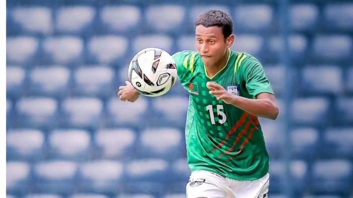 ফুটবল দলের সাবেক খেলোয়াড় আটক