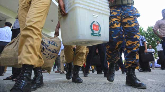 নির্বাচনি ট্রেন এখন কোনদিকে যাচ্ছে?