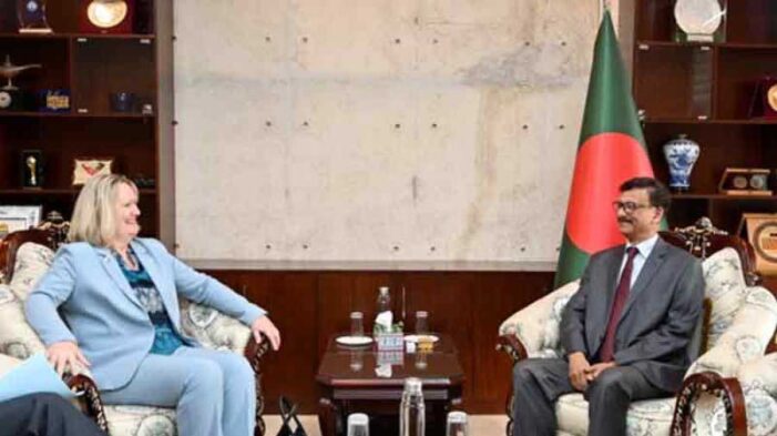 এলডি সিউত্তরণের পর চ্যালেঞ্জ মোকাবিলায় ডেনমার্কের সহযোগিতা চাইলেন পররাষ্ট্র উপদেষ্টা