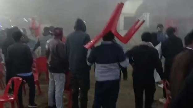 জেমসের কনসার্টে উচ্ছৃঙ্খল জনতার হামলায় আহত ২৫