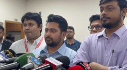 রাজনৈতিক পরিস্থিতি বিবেচনায় রেখেই যেন তফসিল ঘোষণা দেওয়া হয়: নাহিদ