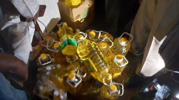 ভোজ্য তেলের দামের বিষয়ে সিদ্ধান্ত হয়নি, রবিবার আবার বৈঠক