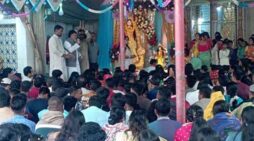 ঢাকা-১৫আসনে ধানের শীষের প্রার্থী শফিকুল ইসলাম মিল্টনের গণসংযোগ