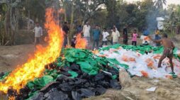 কসবায় ৬ হাজার কেজি নিষিদ্ধ পলিথিন ধ্বংস