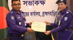 জেলার শ্রেষ্ঠ অফিসার ইনচার্জ কসবা থানার নাজনীন সুলতানা