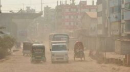 ছুটির দিনেও ঢাকার বায়ু ‘অস্বাস্থ্যকর’