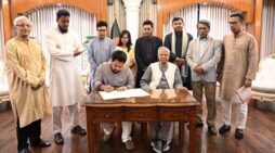 অবশেষে জুলাই সনদে সই করলো এনসিপি, ধন্যবাদ প্রধান উপদেষ্টার