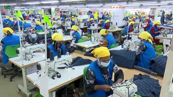 বিশ্বমন্দায় যুক্তরাষ্ট্রে কমছে পোশাক কেনা তবে ব্যতিক্রম বাংলাদেশে