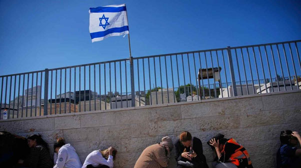 ড্রোন ও রকেট হামলায় ইসরায়েলে মুহুর্মুহু সাইরেন