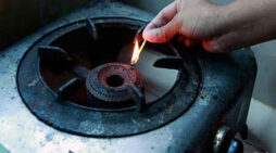 গ্যাস রেশনিংয়ে বিদ্যুত সরবরাহ কমছে; সার কারখানা বন্ধ হচ্ছে