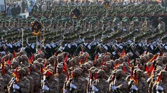 যুক্তরাষ্ট্রের বিরুদ্ধে লড়তে প্রস্তুুত ৭০লাখই রানি: স্পিকার