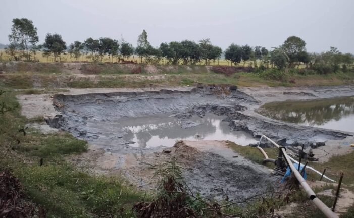 কসবায় অবৈধভাবে মাটি কাটার দায়ে ৫০হাজার টাকা জরিমানা