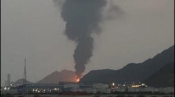 বাংলাদেশ কি মধ্যপ্রাচ্যের যুদ্ধের ধাক্কা সামলাতে পারবে—?