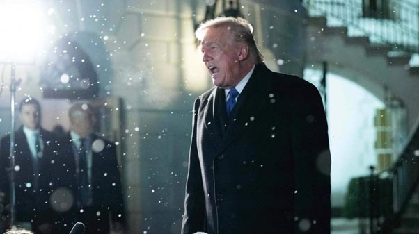 ইরান যুদ্ধে ‘রেজিম চেঞ্জ’-এর নতুন সংজ্ঞা খুঁজছেন ট্রাম্প