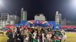 সাফ বিজয়ীদের জন্য ছাদখোলা বাসে সংবর্ধনা