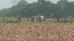 সীমান্তে বিজিবির বাধার মুখে বিএসএফ পিছু হটতে বাধ্য হলো