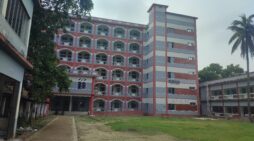 শিক্ষক সংকটে পীরগঞ্জ বণিক সরকারি বালিকা উচ্চ বিদ্যালয়, ব্যাহত পাঠদান