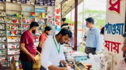 কসবায় মোবাইল কোর্টের মাধ্যমে ৫ফার্মেসিকে জরিমানা