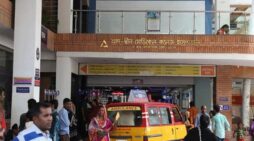 আদ্‌-দ্বীন হাসপাতালে সাংবাদিকদের ওপর হামলার অভিযোগ, আহত কয়েকজন