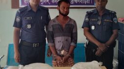 কসবায় ২০ লিটার চোলাই মদসহ এক কারবারি আটক