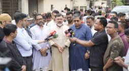 গাড়ির ধাক্কায় প্রাণ গেলো পরিচ্ছন্নতা কর্মীর, বাড়িতে প্রতিমন্ত্রী, ডিএনসিসি প্রশাসক ও এমপি