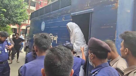 বনানীতে চিরশায়িত হলেন স্বামী তৌফিক; সন্ধ্যা ৬টার আগেই কারাগারে দীপুমনি