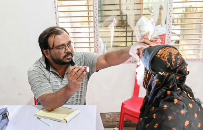 কসবায় দুই শতাধিক চক্ষু রোগীকে ফ্রি চিকিৎসা কার্যক্রম অনুষ্ঠিত