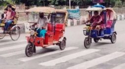 ব্যাটারি চালিত রিকশা চলতে সরকারী নিয়ম